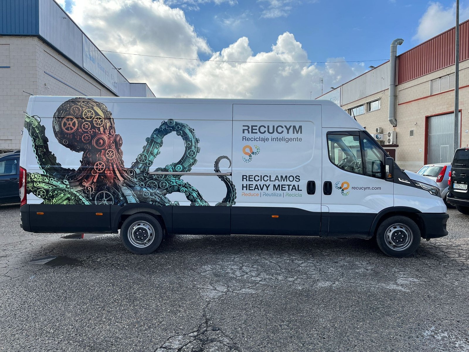 Recucym furgoneta